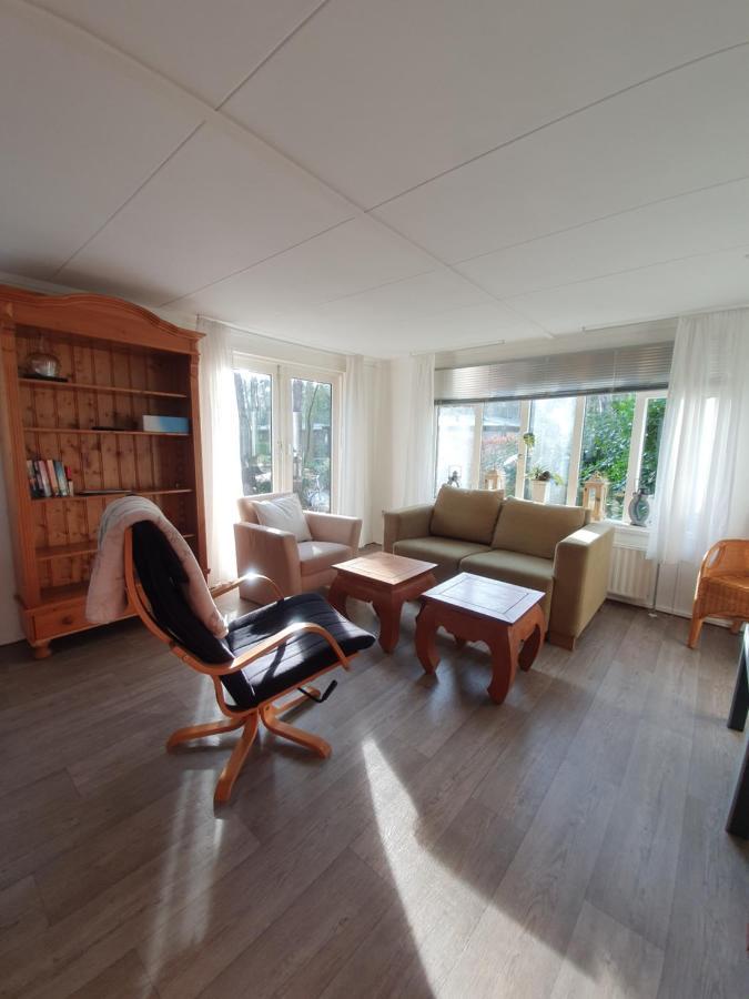 Villa Chalet de Roos à Doornspijk Extérieur photo